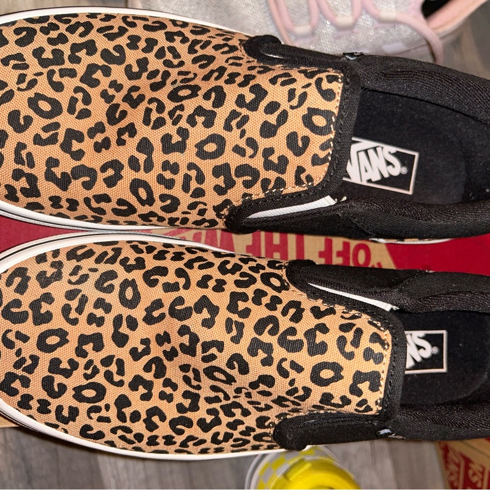 Cheetah print vans. Woman’s size 5